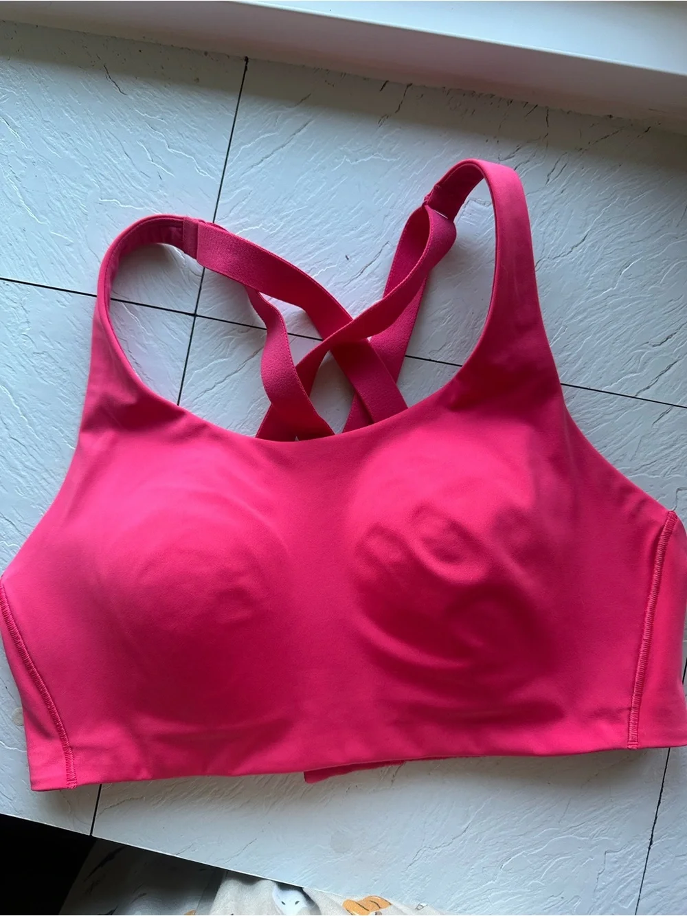 Lululemon Energy Bra *High Support, B-DDD Cups Lip Gloss